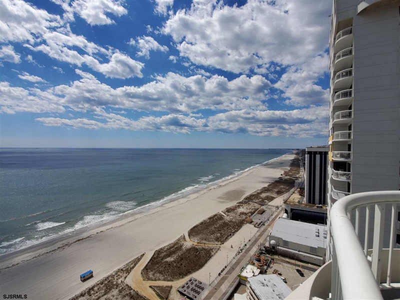 3101 Boardwalk, Atlantic City, New Jersey 08401, 1 Bedroom Bedrooms, 5 Rooms Rooms,1 BathroomBathrooms,Condominium,For Sale,Boardwalk,540861