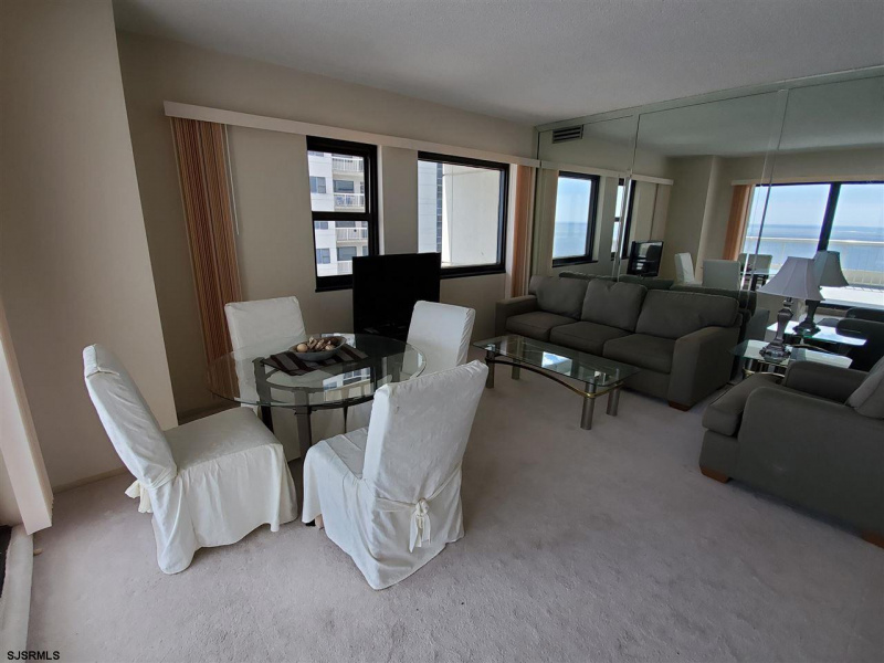 3101 Boardwalk, Atlantic City, New Jersey 08401, 1 Bedroom Bedrooms, 5 Rooms Rooms,1 BathroomBathrooms,Condominium,For Sale,Boardwalk,540861