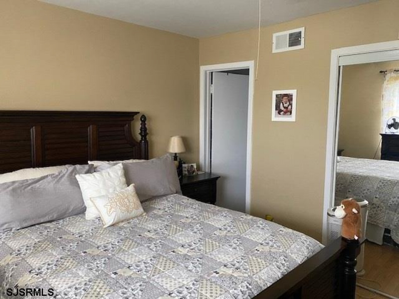 5502 Burk Ave, Ventnor, New Jersey 08406, 3 Bedrooms Bedrooms, 5 Rooms Rooms,2 BathroomsBathrooms,Condominium,For Sale,Burk Ave,540902