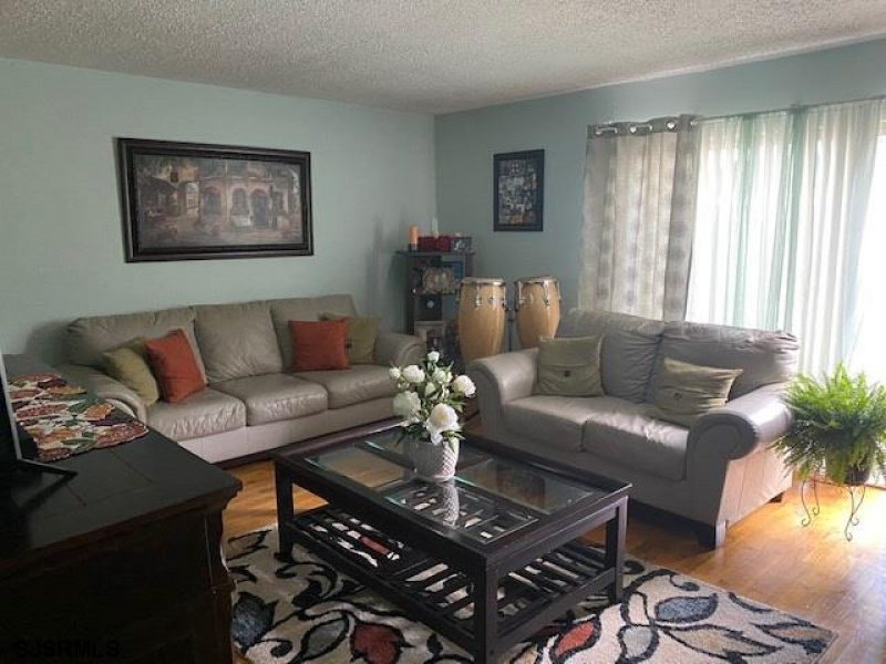 5502 Burk Ave, Ventnor, New Jersey 08406, 3 Bedrooms Bedrooms, 5 Rooms Rooms,2 BathroomsBathrooms,Condominium,For Sale,Burk Ave,540902