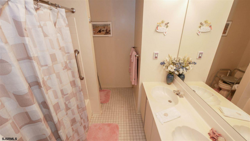 3101 Boardwalk, Atlantic City, New Jersey 08401, 1 Bedroom Bedrooms, 5 Rooms Rooms,1 BathroomBathrooms,Condominium,For Sale,Boardwalk,540920