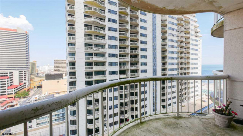 3101 Boardwalk, Atlantic City, New Jersey 08401, 1 Bedroom Bedrooms, 5 Rooms Rooms,1 BathroomBathrooms,Condominium,For Sale,Boardwalk,540920