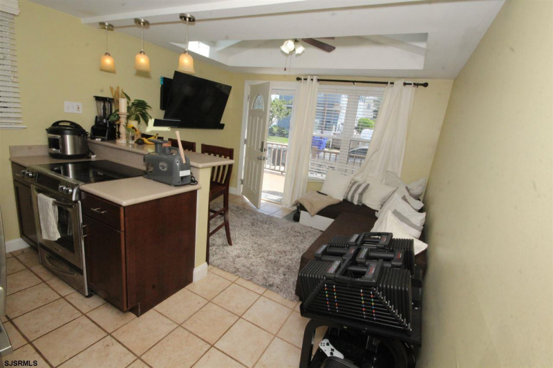 9707 Monmouth Ave, Margate, New Jersey 08402, ,Multi-family,For Sale,Monmouth Ave,540930
