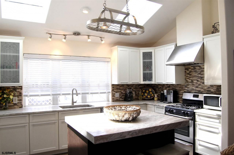 541 Massachusetts, Atlantic City, New Jersey 08401, 3 Bedrooms Bedrooms, 7 Rooms Rooms,2 BathroomsBathrooms,Residential,For Sale,Massachusetts,540935