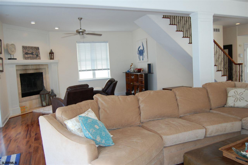 541 Massachusetts, Atlantic City, New Jersey 08401, 3 Bedrooms Bedrooms, 7 Rooms Rooms,2 BathroomsBathrooms,Residential,For Sale,Massachusetts,540935