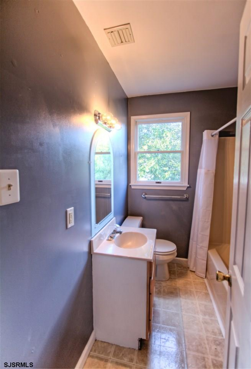 11 Diane Ave, Marmora, New Jersey 08223, 4 Bedrooms Bedrooms, 9 Rooms Rooms,2 BathroomsBathrooms,Residential,For Sale,Diane Ave,540968