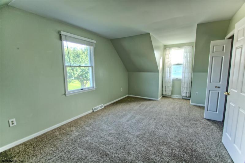 11 Diane Ave, Marmora, New Jersey 08223, 4 Bedrooms Bedrooms, 9 Rooms Rooms,2 BathroomsBathrooms,Residential,For Sale,Diane Ave,540968