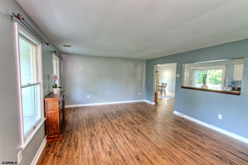 11 Diane Ave, Marmora, New Jersey 08223, 4 Bedrooms Bedrooms, 9 Rooms Rooms,2 BathroomsBathrooms,Residential,For Sale,Diane Ave,540968
