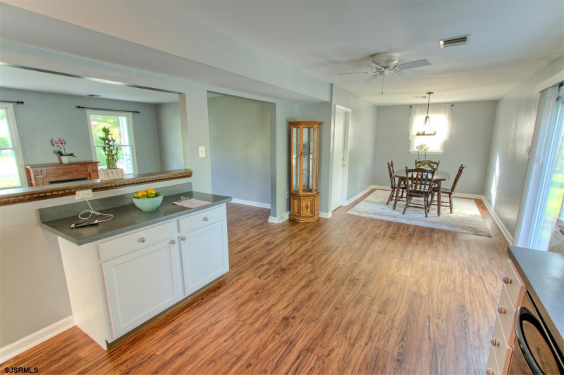 11 Diane Ave, Marmora, New Jersey 08223, 4 Bedrooms Bedrooms, 9 Rooms Rooms,2 BathroomsBathrooms,Residential,For Sale,Diane Ave,540968