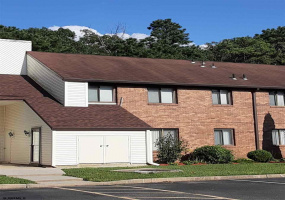 22 Country Spruce, Egg Harbor Township, New Jersey 08234, 2 Bedrooms Bedrooms, 5 Rooms Rooms,1 BathroomBathrooms,Condominium,For Sale,Country Spruce,540941