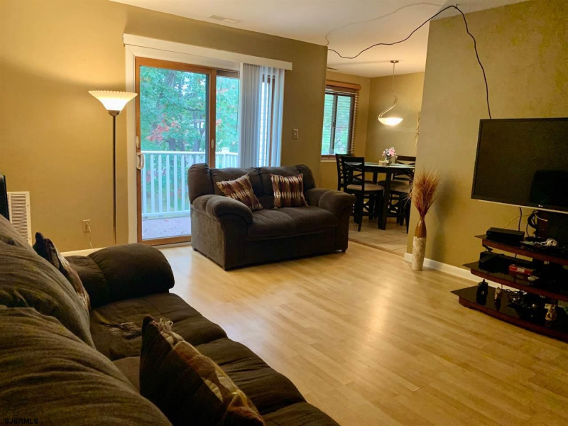 22 Country Spruce, Egg Harbor Township, New Jersey 08234, 2 Bedrooms Bedrooms, 5 Rooms Rooms,1 BathroomBathrooms,Condominium,For Sale,Country Spruce,540941