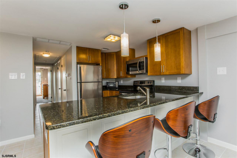 9505 Atlantic Ave. #2, New Jersey 08402, 2 Bedrooms Bedrooms, 5 Rooms Rooms,2 BathroomsBathrooms,Rental non-commercial,For Sale,Atlantic Ave. #2,540979