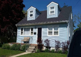 727 Bayview, Absecon, New Jersey 08201, 4 Bedrooms Bedrooms, 9 Rooms Rooms,2 BathroomsBathrooms,Residential,For Sale,Bayview,540991