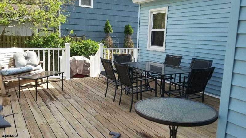 727 Bayview, Absecon, New Jersey 08201, 4 Bedrooms Bedrooms, 9 Rooms Rooms,2 BathroomsBathrooms,Residential,For Sale,Bayview,540991