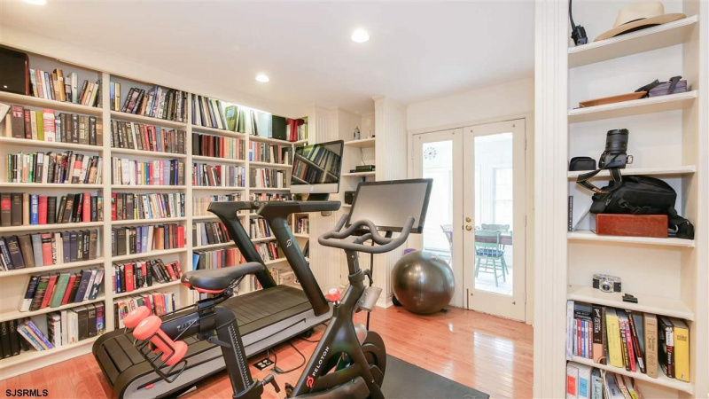 130 Essex, Linwood, New Jersey 08221, 6 Bedrooms Bedrooms, 10 Rooms Rooms,4 BathroomsBathrooms,Residential,For Sale,Essex,541006