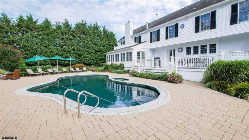 130 Essex, Linwood, New Jersey 08221, 6 Bedrooms Bedrooms, 10 Rooms Rooms,4 BathroomsBathrooms,Residential,For Sale,Essex,541006