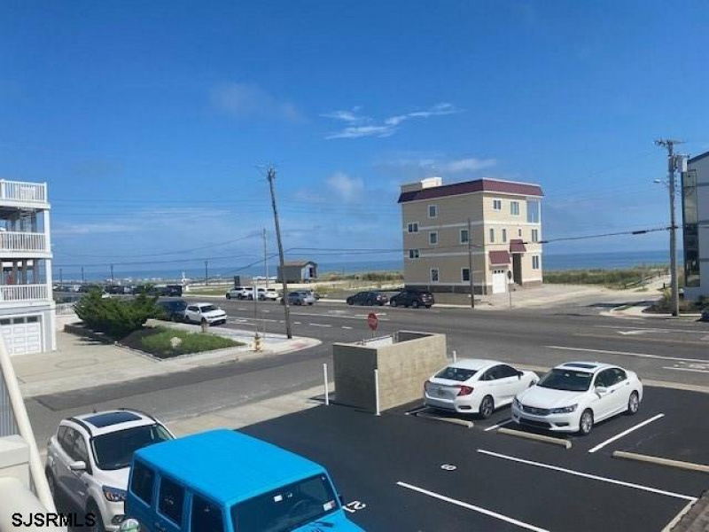 719 Brigantine, Brigantine, New Jersey 08203, 1 Bedroom Bedrooms, 3 Rooms Rooms,1 BathroomBathrooms,Condominium,For Sale,Brigantine,541021