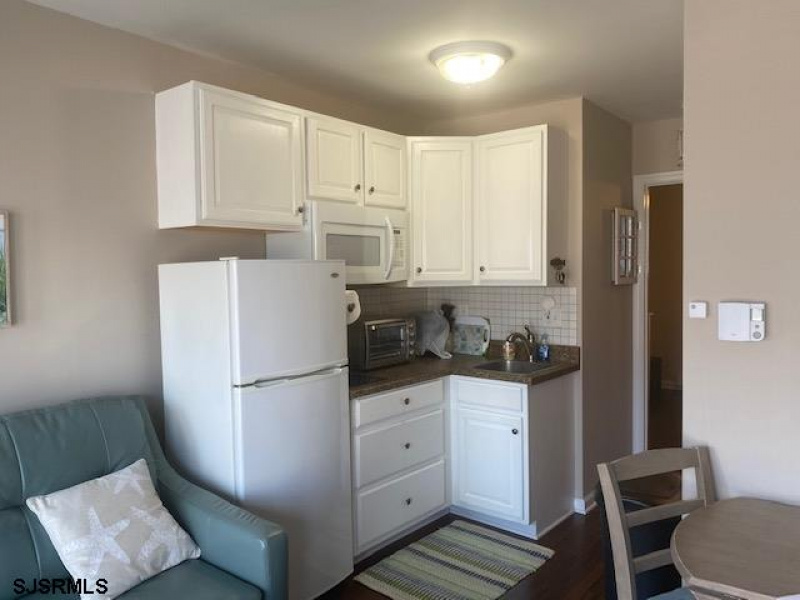719 Brigantine, Brigantine, New Jersey 08203, 1 Bedroom Bedrooms, 3 Rooms Rooms,1 BathroomBathrooms,Condominium,For Sale,Brigantine,541021