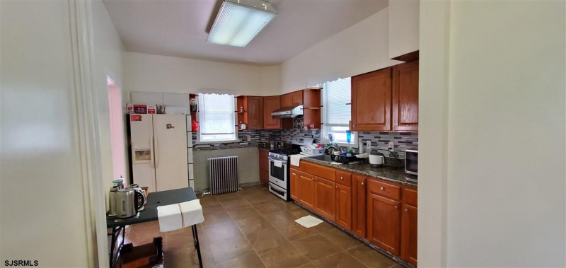 100 Chelsea, Atlantic City, New Jersey 08401, ,Multi-family,For Sale,Chelsea,541077