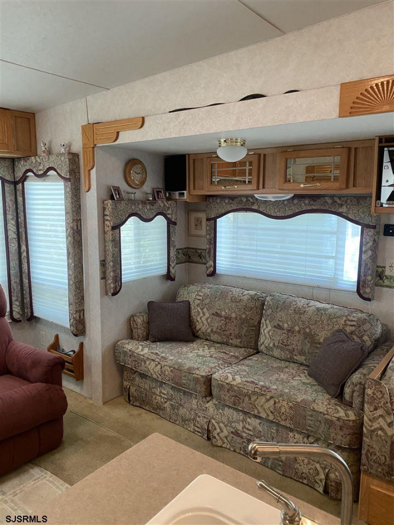 612 lazy river, Estell Manor, New Jersey 08319-9999, 1 Bedroom Bedrooms, 3 Rooms Rooms,1 BathroomBathrooms,Residential,For Sale,lazy river,541031