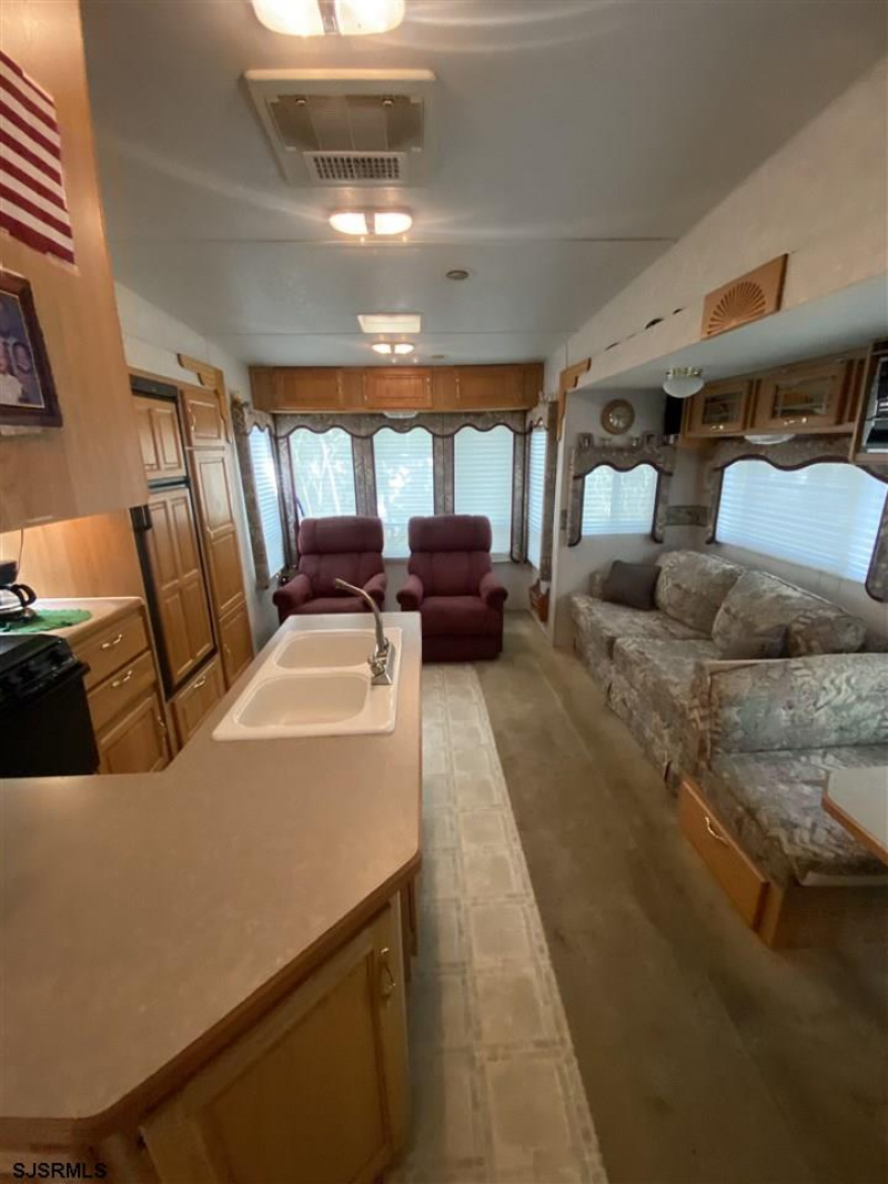 612 lazy river, Estell Manor, New Jersey 08319-9999, 1 Bedroom Bedrooms, 3 Rooms Rooms,1 BathroomBathrooms,Residential,For Sale,lazy river,541031