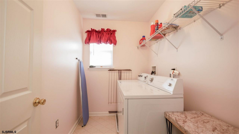 113 CARMEL DRIVE, Egg Harbor Township, New Jersey 08234, 5 Bedrooms Bedrooms, 12 Rooms Rooms,3 BathroomsBathrooms,Residential,For Sale,CARMEL DRIVE,541034