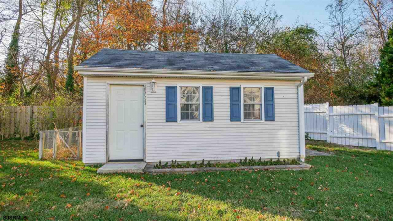 113 CARMEL DRIVE, Egg Harbor Township, New Jersey 08234, 5 Bedrooms Bedrooms, 12 Rooms Rooms,3 BathroomsBathrooms,Residential,For Sale,CARMEL DRIVE,541034