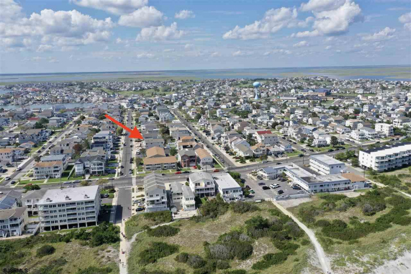 223 4th, Brigantine, New Jersey 08203, 2 Bedrooms Bedrooms, 6 Rooms Rooms,1 BathroomBathrooms,Residential,For Sale,4th,541069