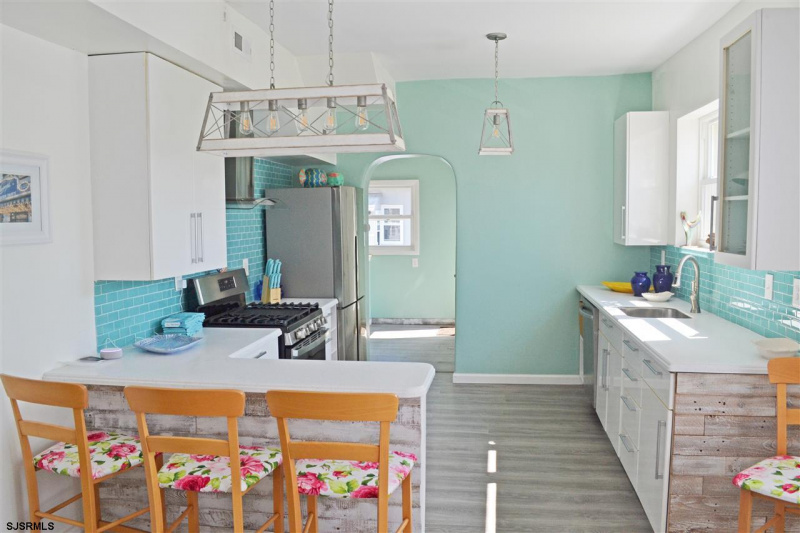101 Bryant Ave, New Jersey 08406, 4 Bedrooms Bedrooms, 8 Rooms Rooms,2 BathroomsBathrooms,Rental non-commercial,For Sale,Bryant Ave,541095