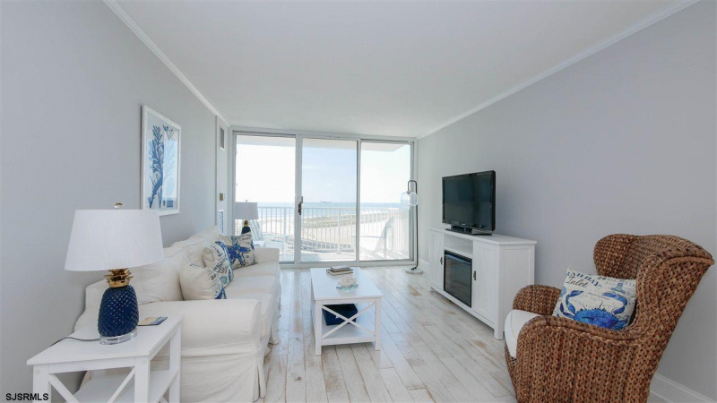 111 16th, Longport, New Jersey 08403, 1 Bedroom Bedrooms, 3 Rooms Rooms,1 BathroomBathrooms,Condominium,For Sale,16th,541113