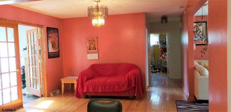 16 Catherine, Northfield, New Jersey 08225, 3 Bedrooms Bedrooms, 7 Rooms Rooms,2 BathroomsBathrooms,Residential,For Sale,Catherine,541178