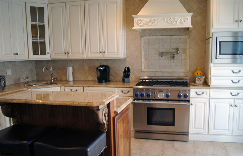 105 Wissahickon, New Jersey 08406, 4 Bedrooms Bedrooms, 9 Rooms Rooms,2 BathroomsBathrooms,Rental non-commercial,For Sale,Wissahickon,541183