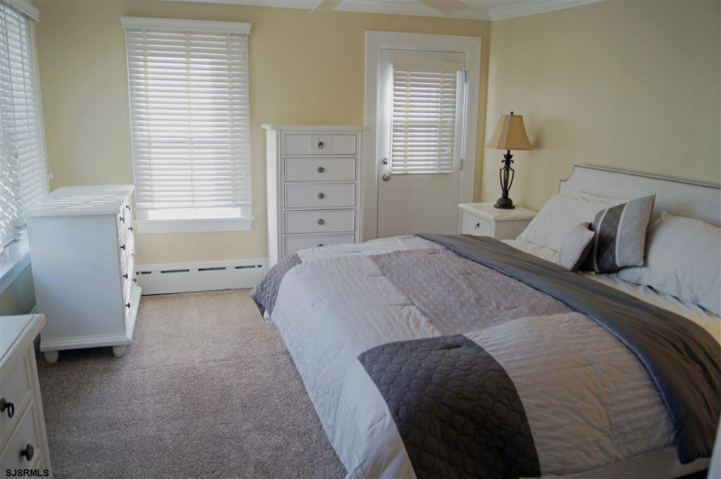 105 Wissahickon, New Jersey 08406, 4 Bedrooms Bedrooms, 9 Rooms Rooms,2 BathroomsBathrooms,Rental non-commercial,For Sale,Wissahickon,541183