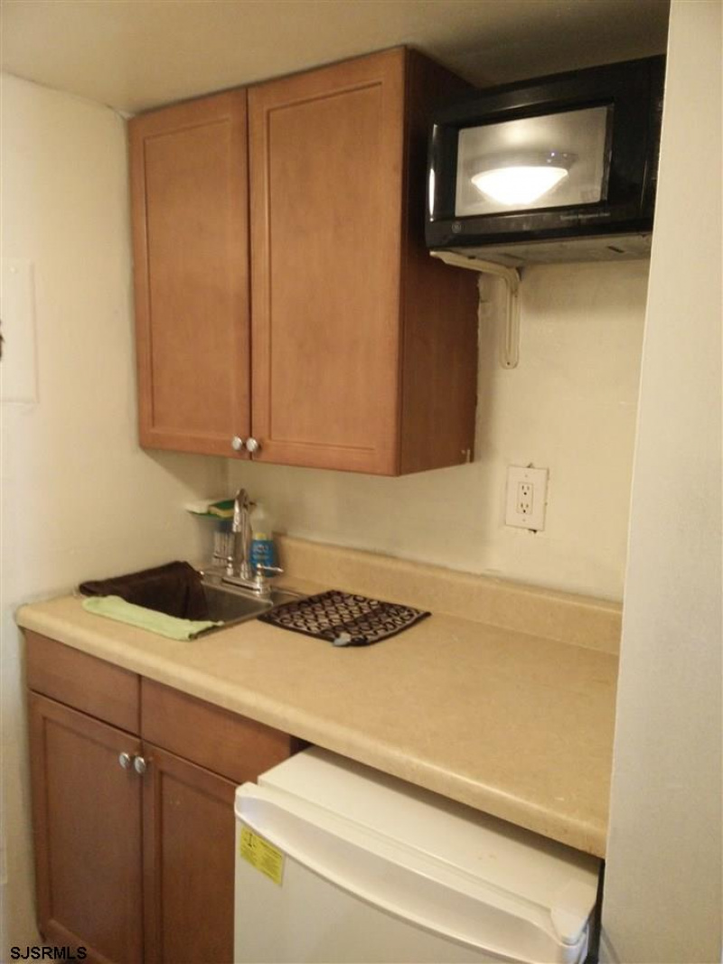 3501 Boardwalk, New Jersey 08401, 2 Rooms Rooms,1 BathroomBathrooms,Rental non-commercial,For Sale,Boardwalk,541188