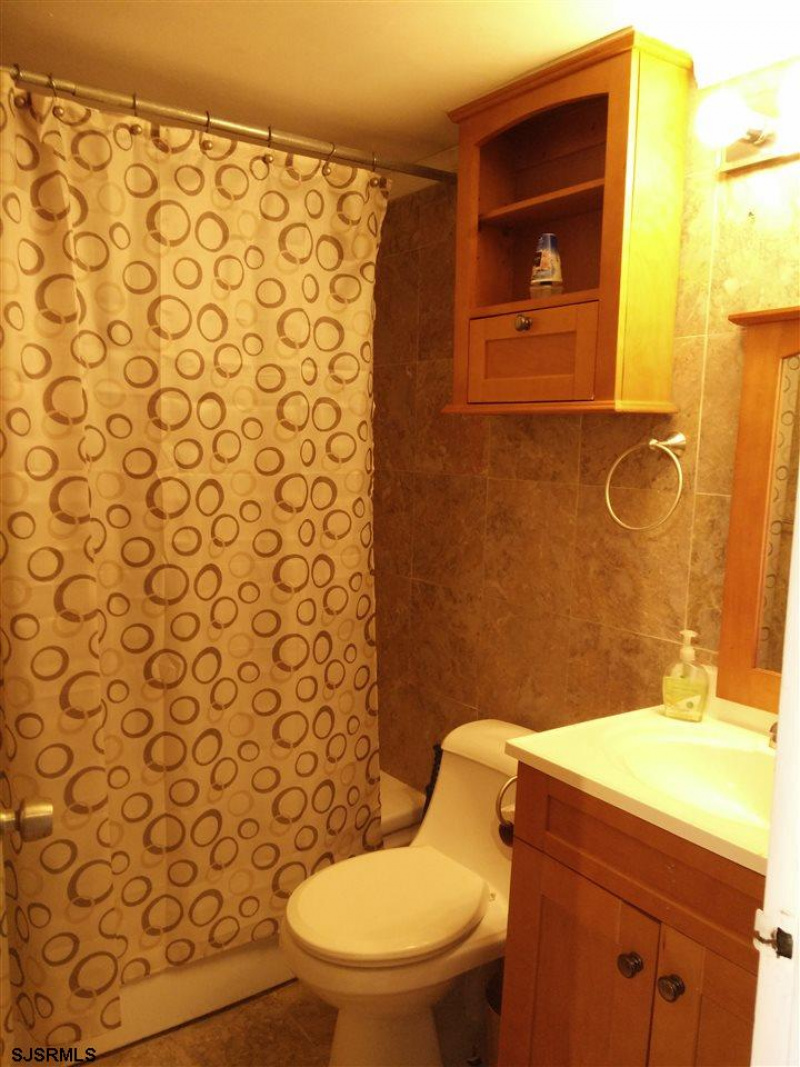 3501 Boardwalk, New Jersey 08401, 2 Rooms Rooms,1 BathroomBathrooms,Rental non-commercial,For Sale,Boardwalk,541188