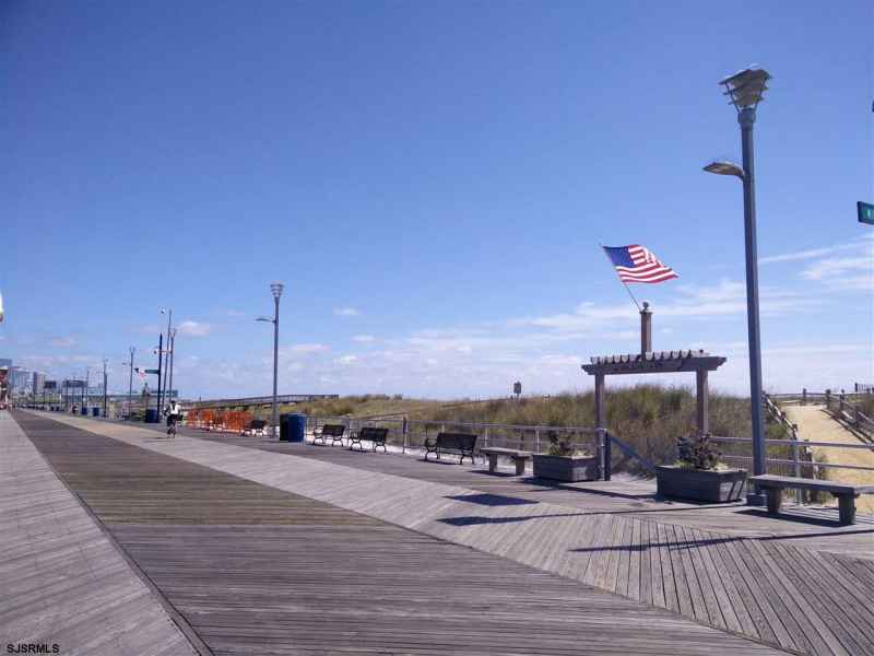 3501 Boardwalk, New Jersey 08401, 2 Rooms Rooms,1 BathroomBathrooms,Rental non-commercial,For Sale,Boardwalk,541188