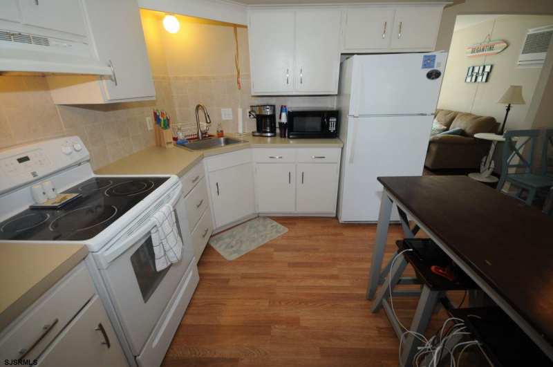 105 10th, Brigantine, New Jersey 08203-0103, ,Multi-family,For Sale,10th,541239
