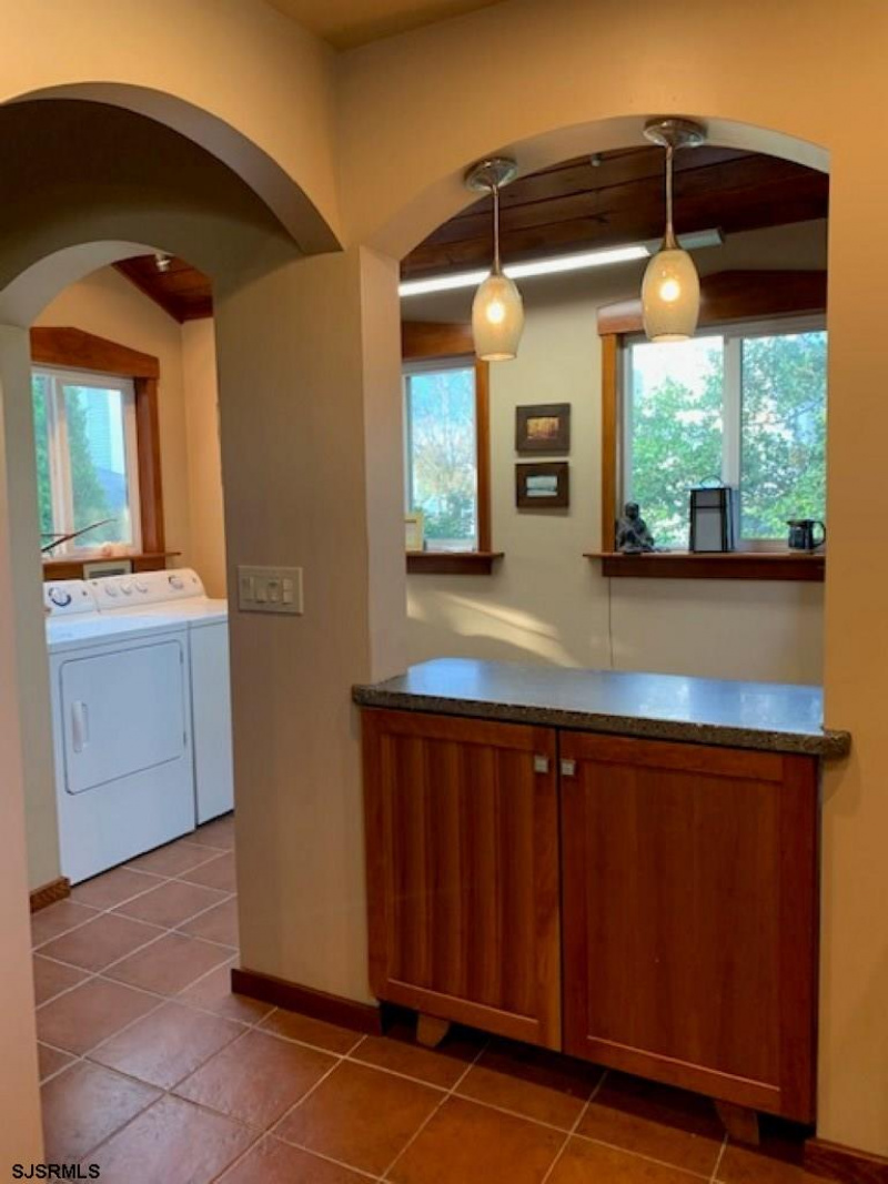 1409 Arkansas, Atlantic City, New Jersey 08401, 3 Bedrooms Bedrooms, 7 Rooms Rooms,2 BathroomsBathrooms,Residential,For Sale,Arkansas,541191
