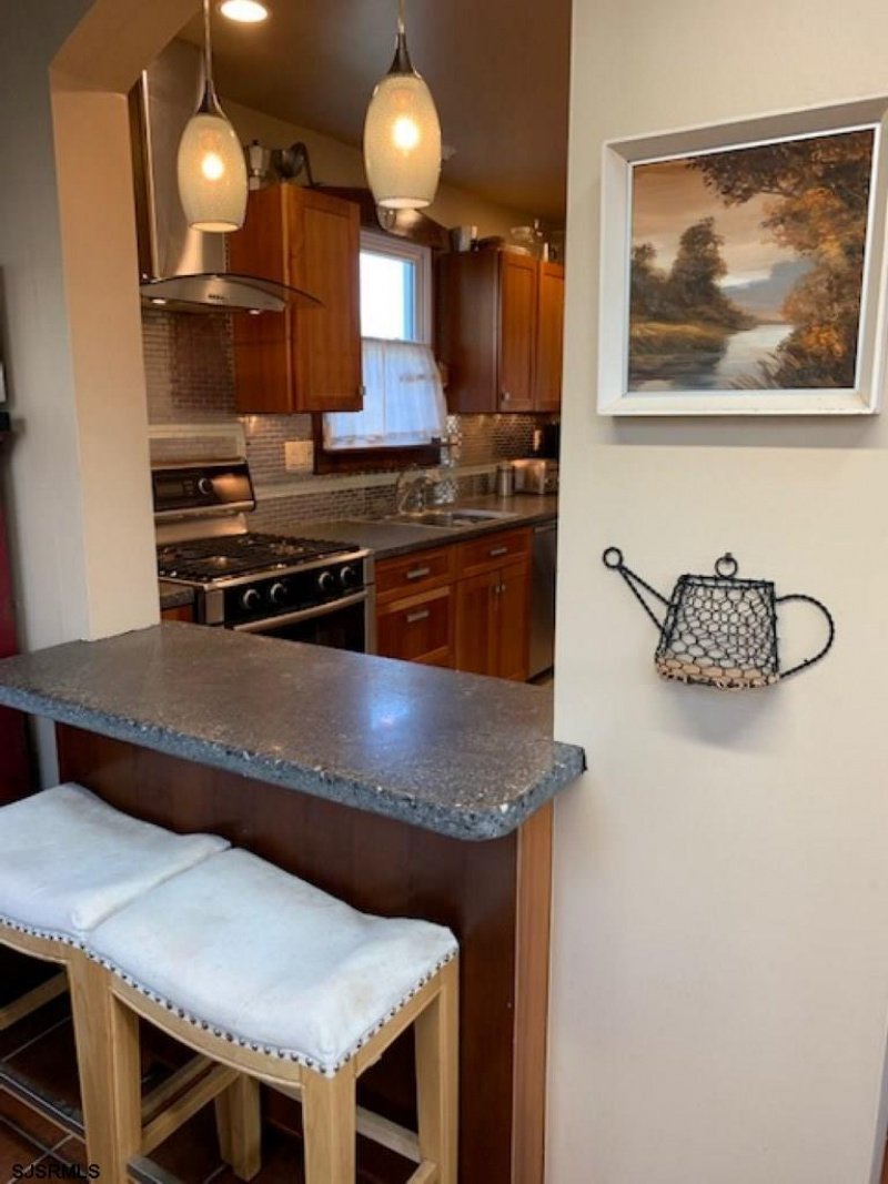 1409 Arkansas, Atlantic City, New Jersey 08401, 3 Bedrooms Bedrooms, 7 Rooms Rooms,2 BathroomsBathrooms,Residential,For Sale,Arkansas,541191