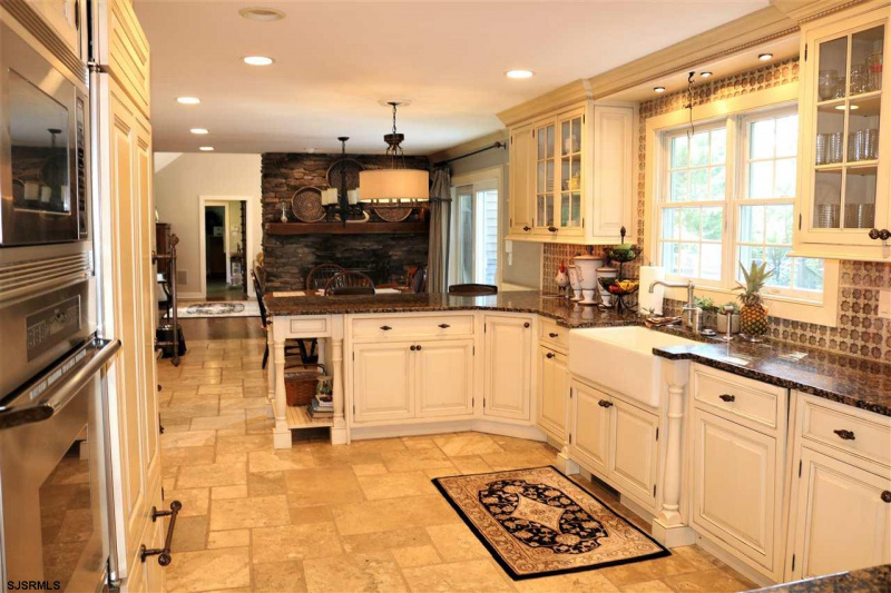 1 Mill Lane, Linwood, New Jersey 08221, 6 Bedrooms Bedrooms, 16 Rooms Rooms,4 BathroomsBathrooms,Residential,For Sale,Mill Lane,541194