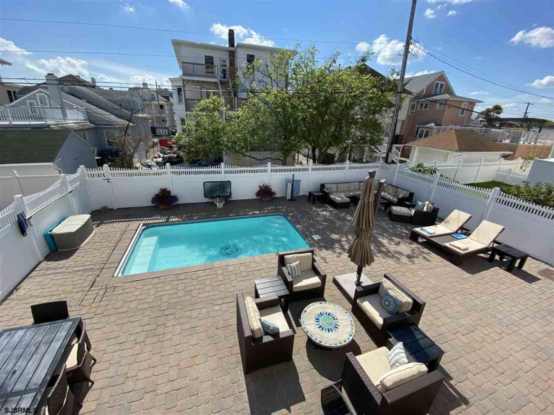 116 John A Seedorf, Atlantic City, New Jersey 08401, 5 Bedrooms Bedrooms, 13 Rooms Rooms,4 BathroomsBathrooms,Residential,For Sale,John A Seedorf,541210