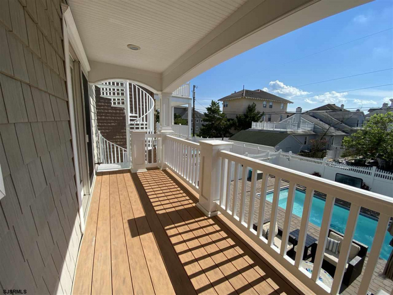 116 John A Seedorf, Atlantic City, New Jersey 08401, 5 Bedrooms Bedrooms, 13 Rooms Rooms,4 BathroomsBathrooms,Residential,For Sale,John A Seedorf,541210