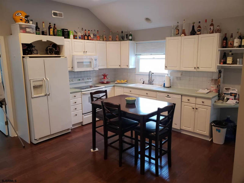 325 Quail, Marmora, New Jersey 08223, 5 Bedrooms Bedrooms, 6 Rooms Rooms,4 BathroomsBathrooms,Residential,For Sale,Quail,541211