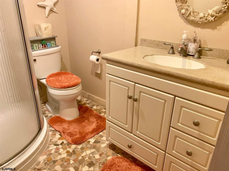 536 Willow Oak Drive, Mays Landing, New Jersey 08330, 5 Bedrooms Bedrooms, 11 Rooms Rooms,4 BathroomsBathrooms,Residential,For Sale,Willow Oak Drive,541244
