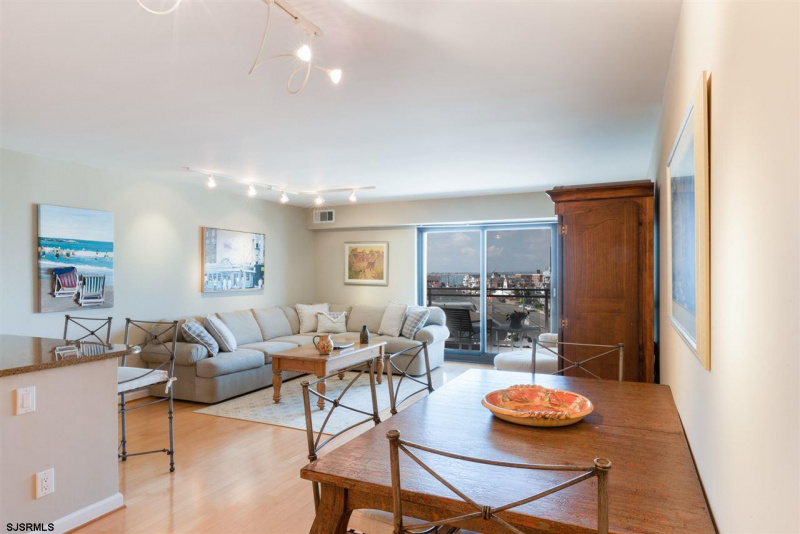 2700 Atlantic, Longport, New Jersey 08403, 2 Bedrooms Bedrooms, 5 Rooms Rooms,2 BathroomsBathrooms,Condominium,For Sale,Atlantic,541283
