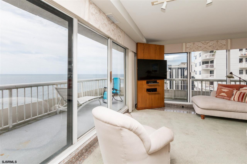 3101 Boardwalk, Atlantic City, New Jersey 08401, 2 Bedrooms Bedrooms, 7 Rooms Rooms,2 BathroomsBathrooms,Condominium,For Sale,Boardwalk,541315
