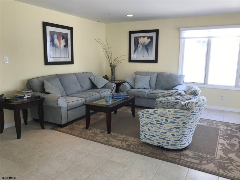 220 A Princeton, Ventnor, New Jersey 08406, 3 Bedrooms Bedrooms, 6 Rooms Rooms,2 BathroomsBathrooms,Residential,For Sale,Princeton,541346