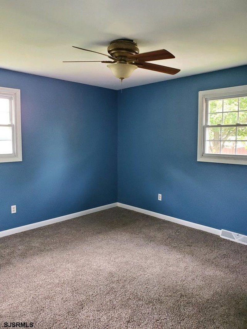 13 FRANCIS DRIVE, Pennsville Township, New Jersey 08070, 3 Bedrooms Bedrooms, 7 Rooms Rooms,1 BathroomBathrooms,Residential,For Sale,FRANCIS DRIVE,541351