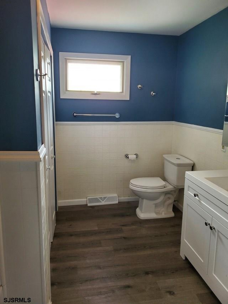 13 FRANCIS DRIVE, Pennsville Township, New Jersey 08070, 3 Bedrooms Bedrooms, 7 Rooms Rooms,1 BathroomBathrooms,Residential,For Sale,FRANCIS DRIVE,541351