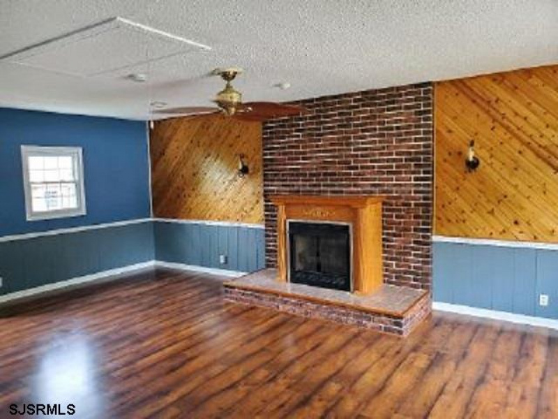 13 FRANCIS DRIVE, Pennsville Township, New Jersey 08070, 3 Bedrooms Bedrooms, 7 Rooms Rooms,1 BathroomBathrooms,Residential,For Sale,FRANCIS DRIVE,541351